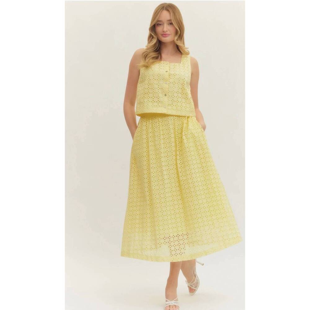 NEW ENTRO eyelet skirt set in yellow